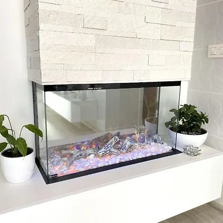 Lägenhet Eleganz - Exclusive Near The Center With Free Private Parking