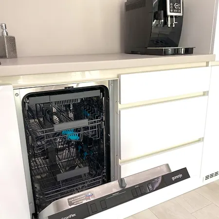 Apartment Eleganz - Exclusive Near The Center With Free Private Parking