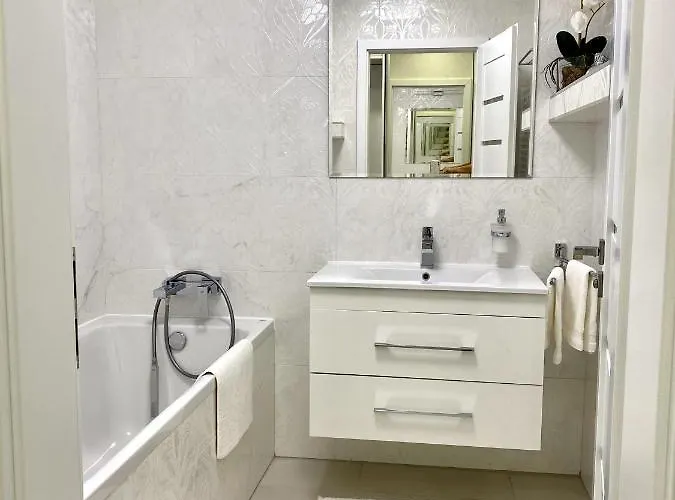 Eleganz - Exclusive Near The Center With Free Private Parking * Bratislava